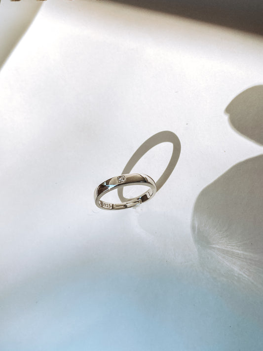 Promise intertwined adjustable band couple ring set