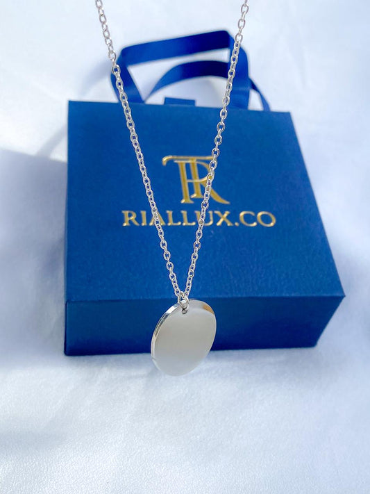 Minimalist Silver Engravable Round Pendant Necklace