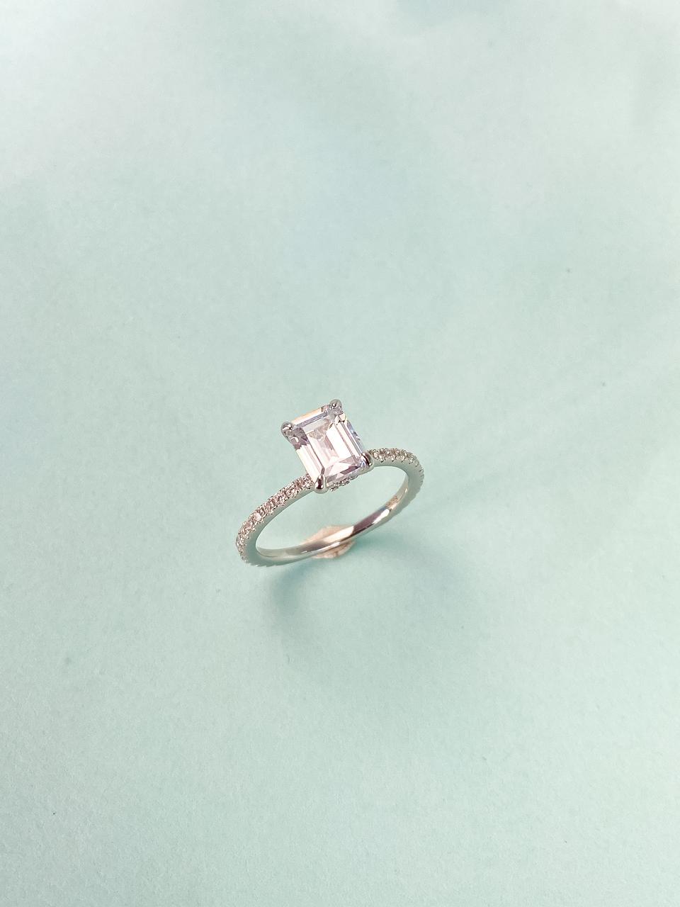 Emerald pure silver ring