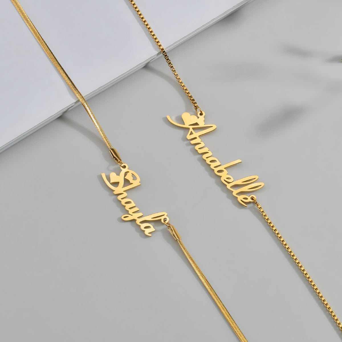 Kamila name / box chain Name Necklace