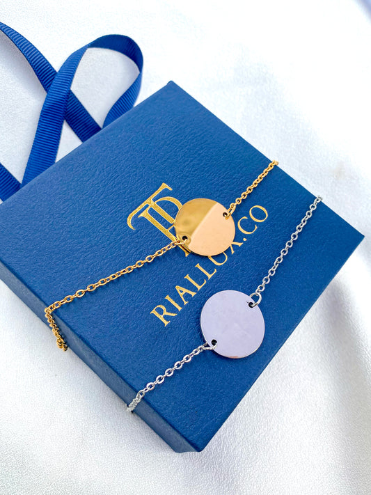 Silver Minimalist Engravable Disc bracelet