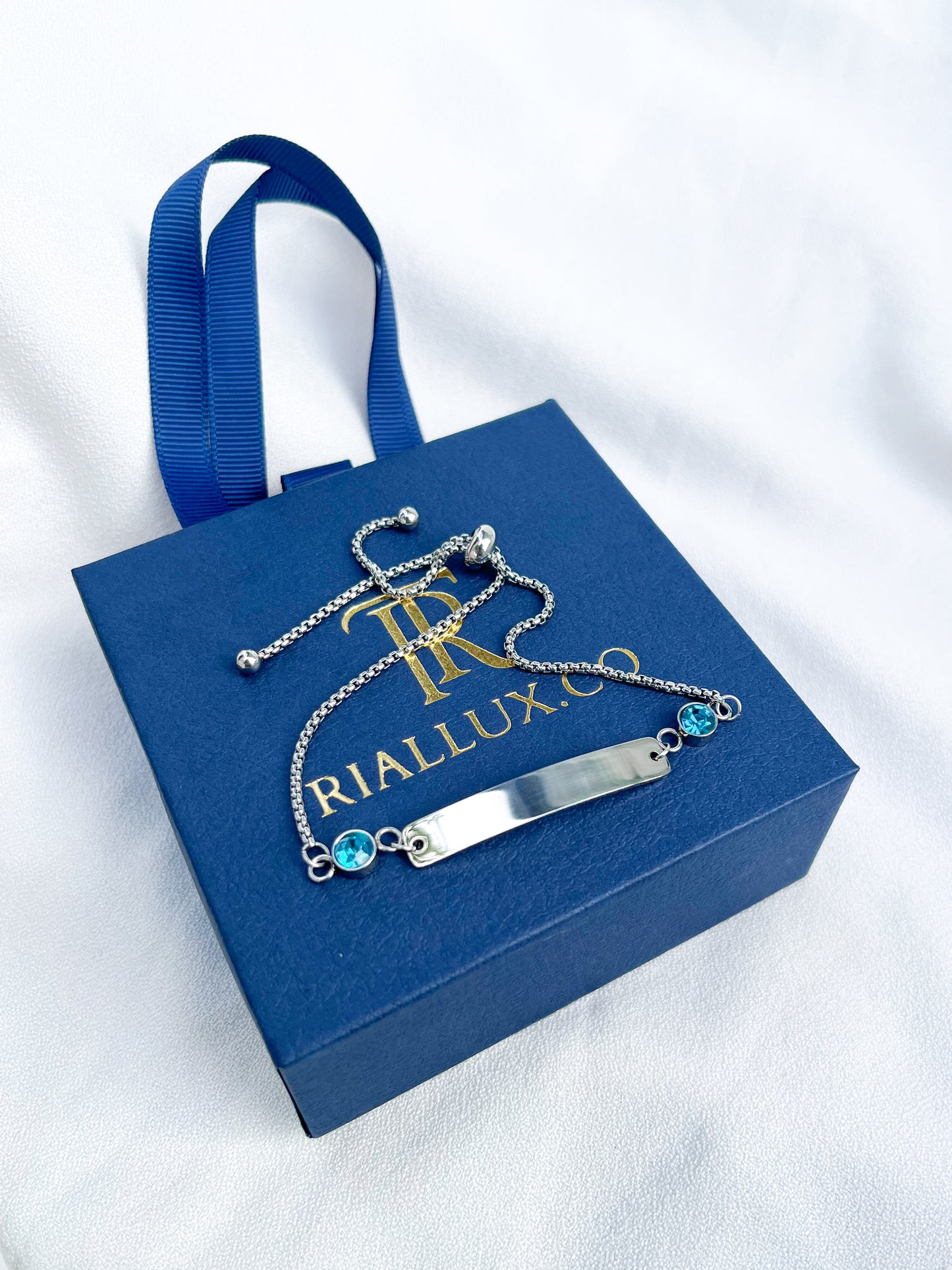 Azuri serenrity Engrave bracelet