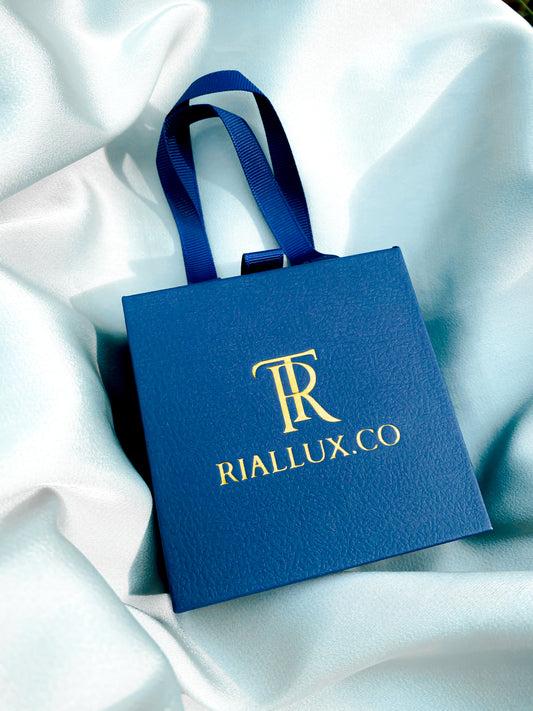 Ribbon Gift box packaging