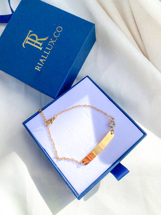 Woman stone Engrave name bracelet