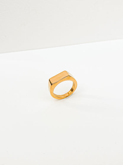 Dynasty Gold Signet Ring
