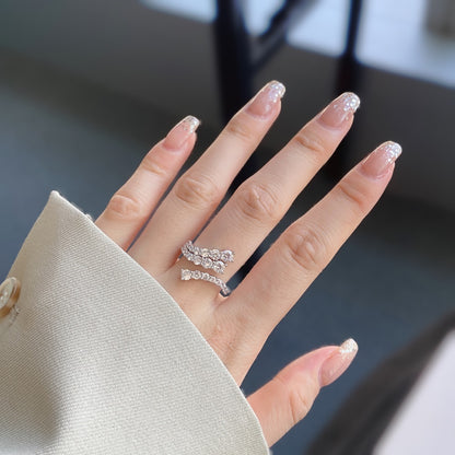 Gloria adjustable ring