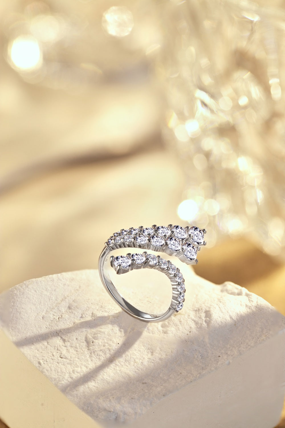 Gloria adjustable ring