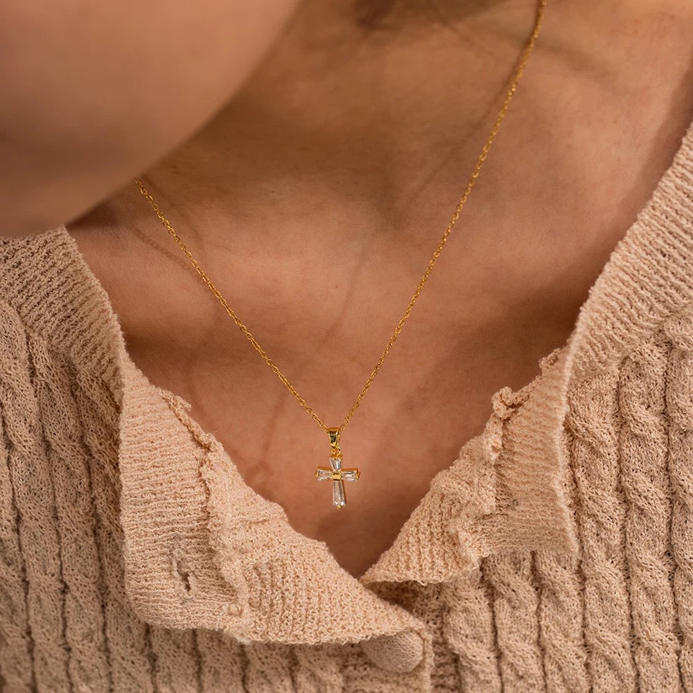 collier croix