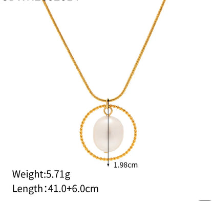 Collier de perles de Valence