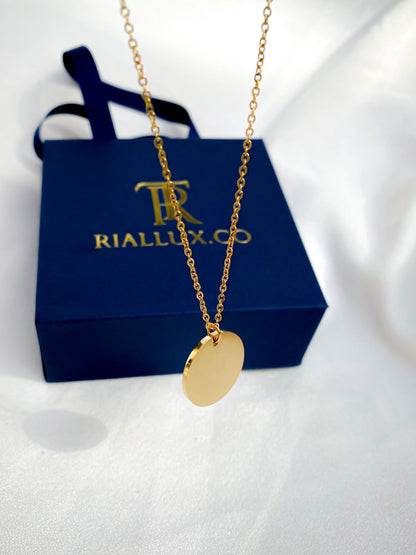 Minimalist Engravable Round Pendant Necklace