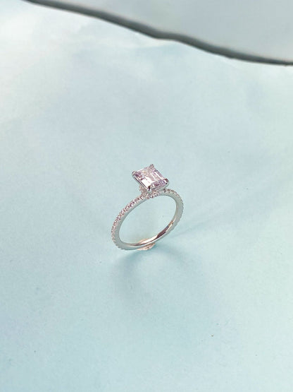 Emerald pure silver ring
