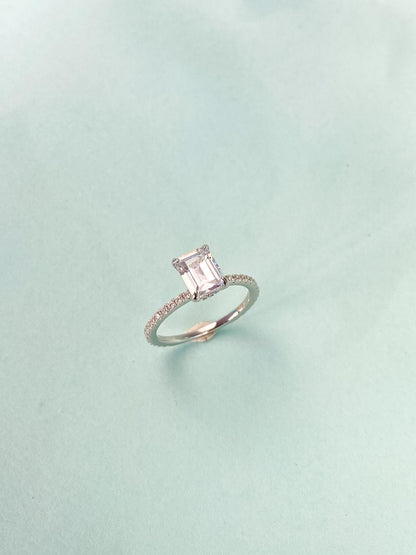 Emerald pure silver ring