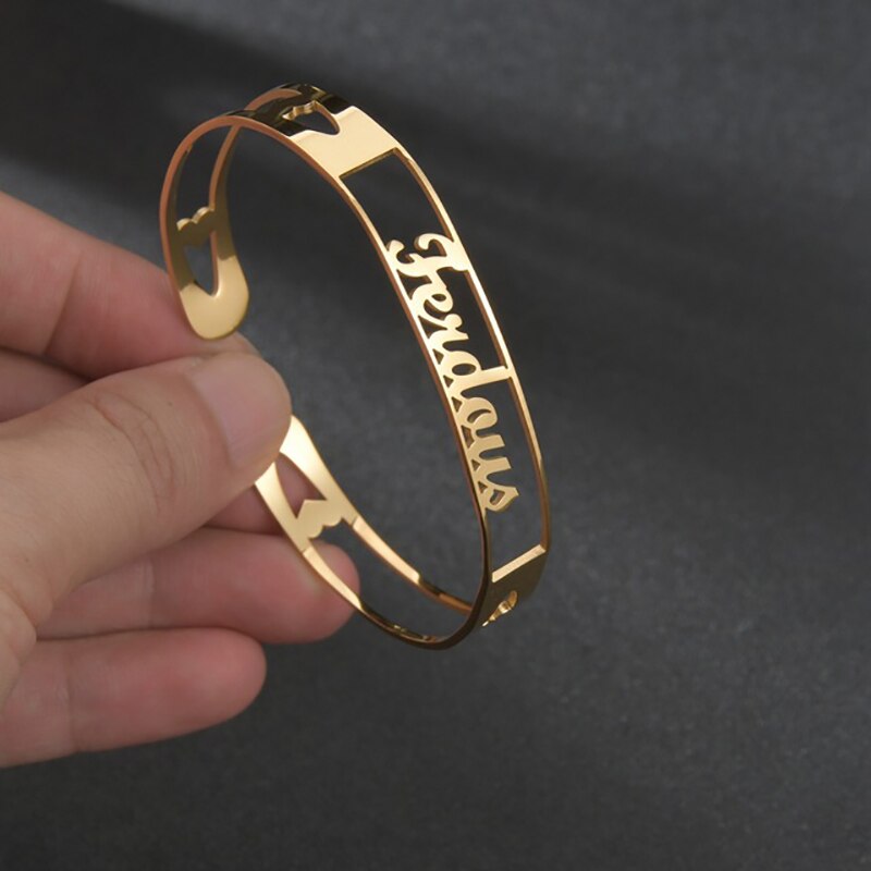 Name Heart Nameplate Bracelet Personalized