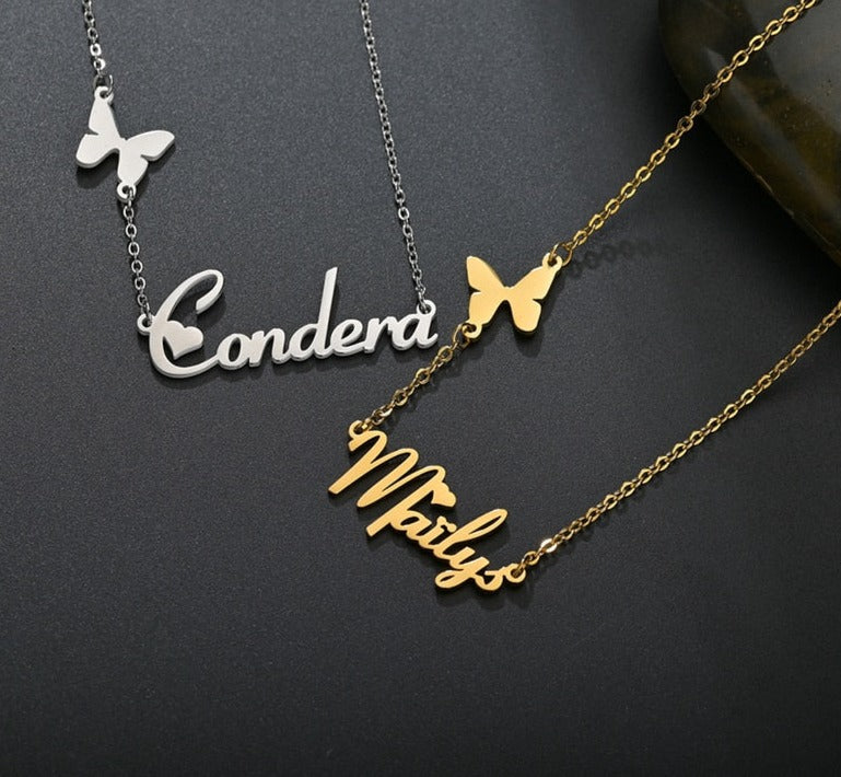 Collier prénom papillon