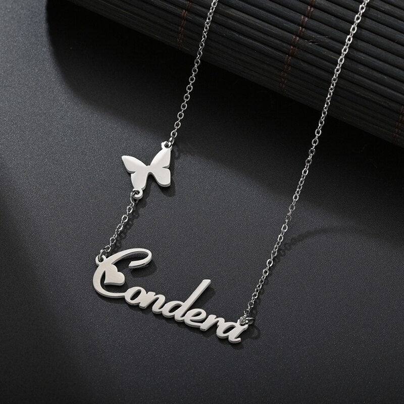 Collier prénom papillon