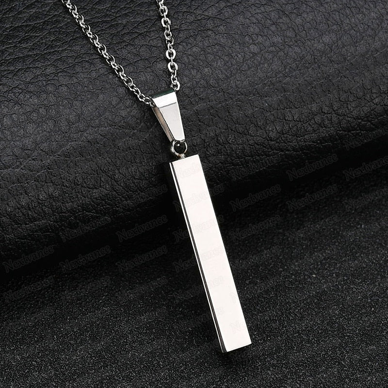 Collier barre gravée