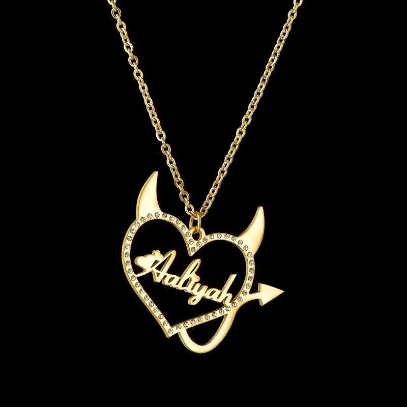 Plaque signalétique personnalisée en forme de cœur d'amour, colliers en acier inoxydable avec queue de démon et diamant