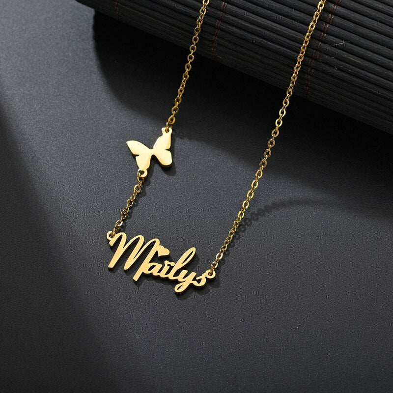 Collier prénom papillon