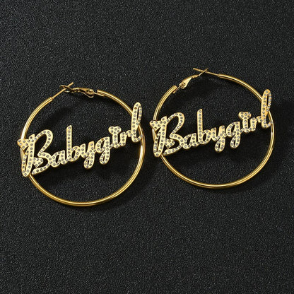 Boucles d'oreilles personnalisées avec cerceau de nom personnalisé en pierre