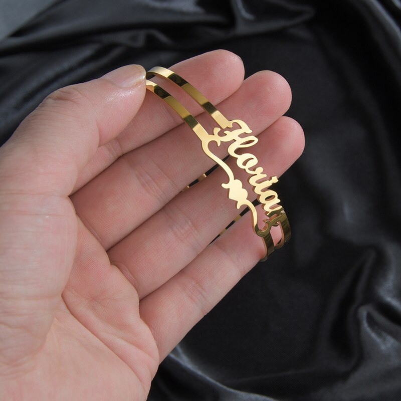 Name Heart Nameplate Bracelet Personalized
