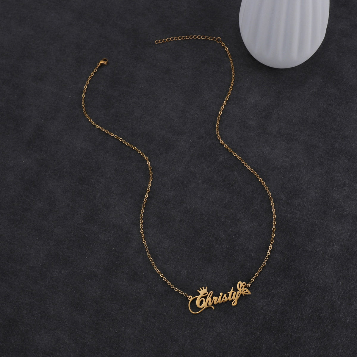 Collier avec nom personnalisé, pendentifs avec plaque nominative, couronne et papillon