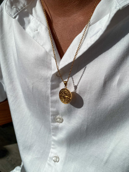Pendentif boussole