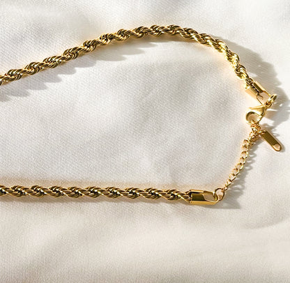 Twisted Necklace and bracelet set