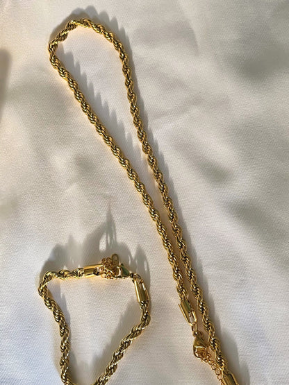 Twisted Necklace and bracelet set